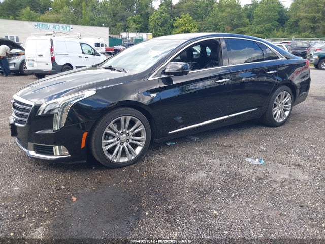 2018 CADILLAC XTS 2G61M5S32J9115626 Photo 1