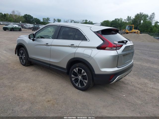 2022 MITSUBISHI ECLIPSE CROSS JA4ATWAA0NZ000860 Photo 2