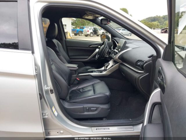 2022 MITSUBISHI ECLIPSE CROSS JA4ATWAA0NZ000860 Photo 4