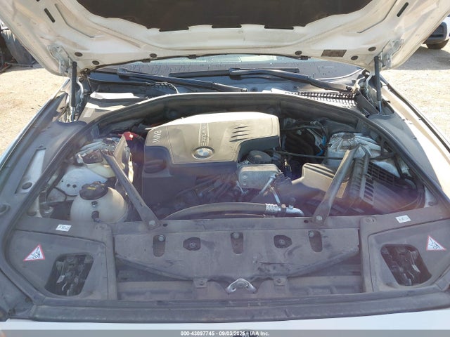 BMW 528I 2015 WBA5A7C51FD628280 Image 10