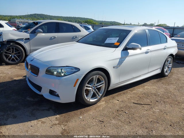 BMW 528I 2015 WBA5A7C51FD628280 Image 2