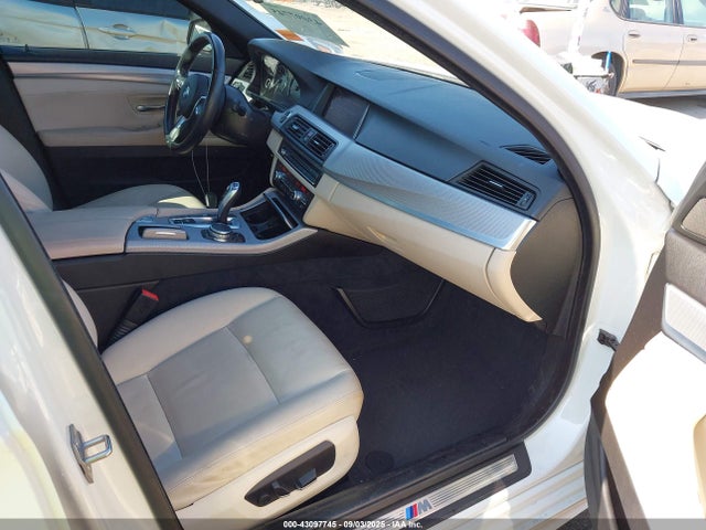 BMW 528I 2015 WBA5A7C51FD628280 Image 5