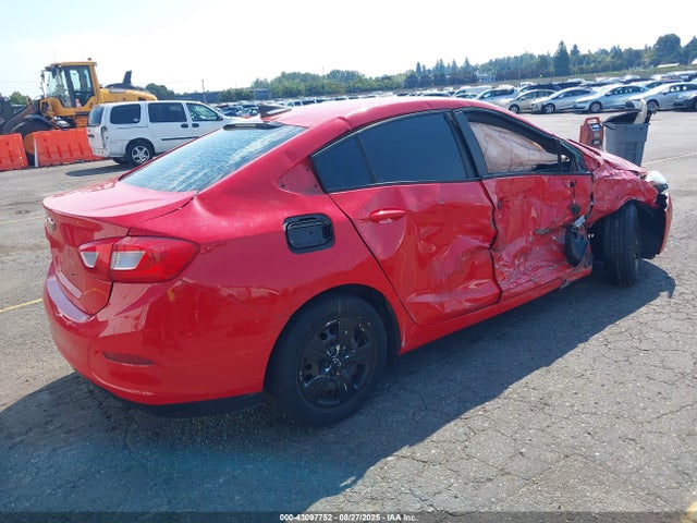 1G1BC5SMXG7302922 Chevrolet Cruze Ls Auto