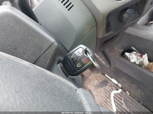 2011 FORD F-250 1FT7W2BT1BEB99940 Photo 10