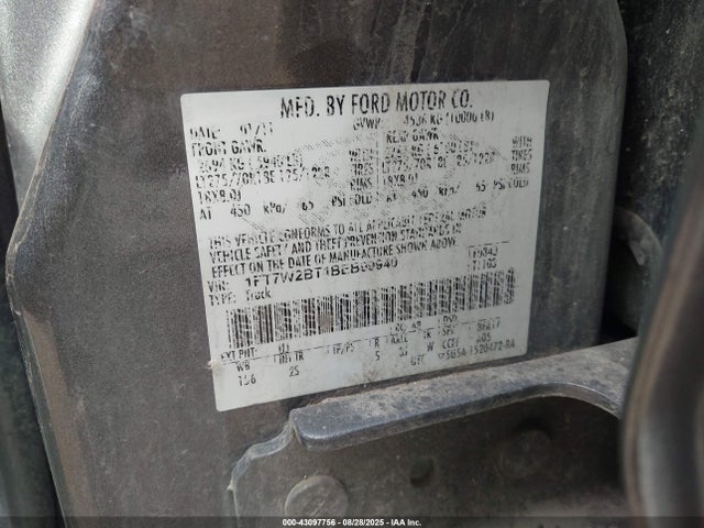 2011 FORD F-250 1FT7W2BT1BEB99940 Photo 8