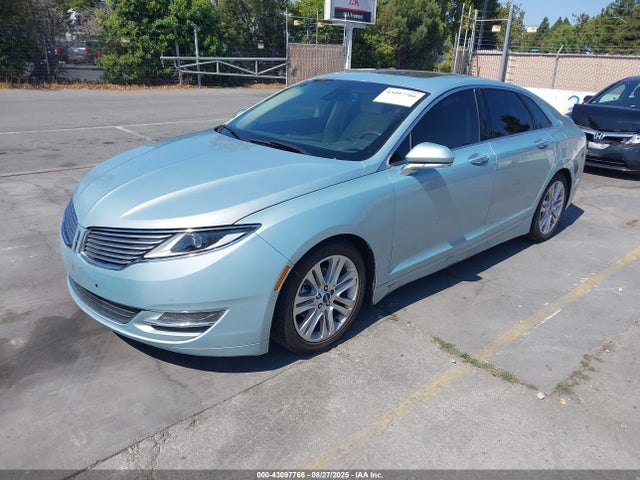 3LN6L2LU7ER808117 Lincoln 2014