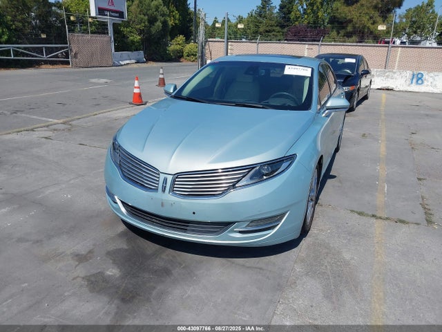 3LN6L2LU7ER808117 Lincoln 2014