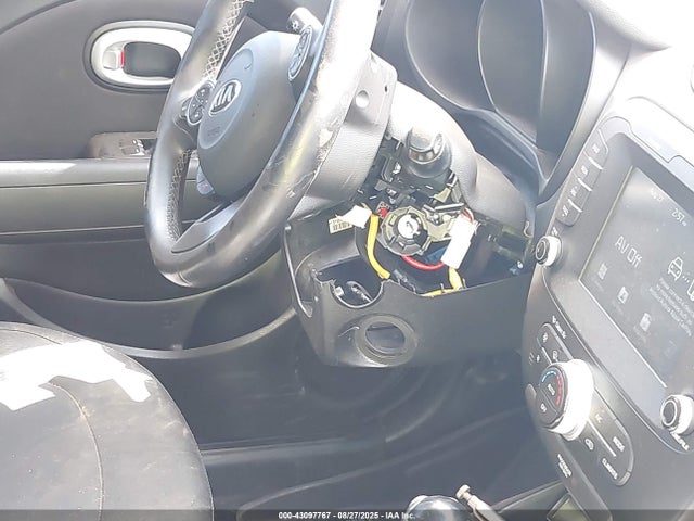 KIA g 2018 KNDJP3A58J7561275 Image 16
