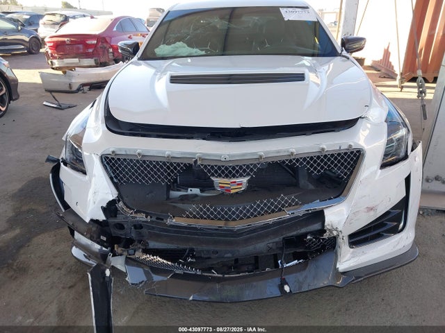 2018 CADILLAC CTS-V 1G6A15S63J0108438 Photo 5