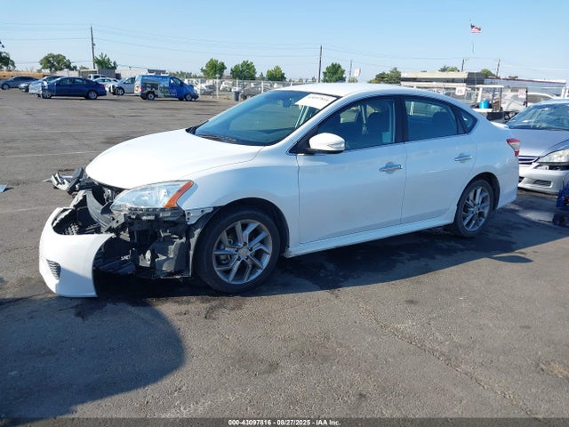3N1AB7AP7FY305399 Nissan 2015