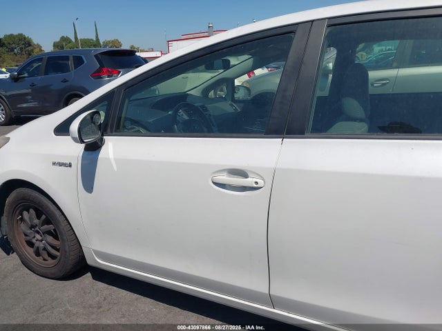 JTDZN3EU8E3291245 Toyota 2zr-fxe+5jm