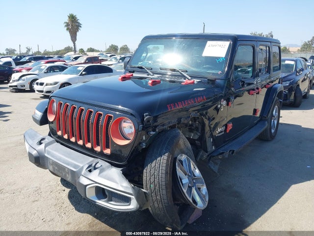 1C4HJXEN0MW828775 Jeep Wrangler Unlimited Sahara 4x4