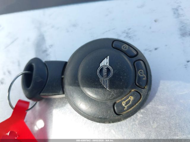 2009 MINI COOPER CLUBMAN WMWML33569TX33857 Photo 10