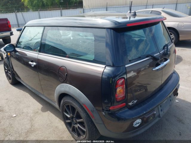 2009 MINI COOPER CLUBMAN WMWML33569TX33857 Photo 2