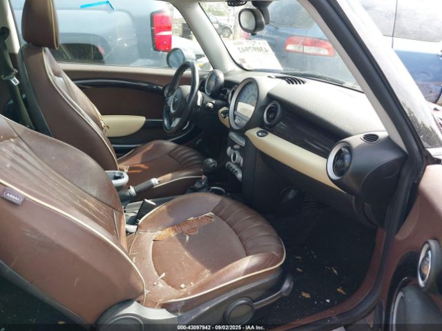 2009 MINI COOPER CLUBMAN WMWML33569TX33857 Photo 4