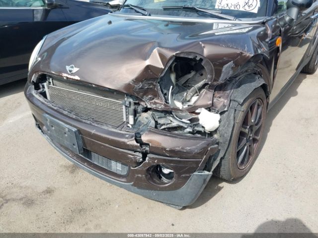 2009 MINI COOPER CLUBMAN WMWML33569TX33857 Photo 5