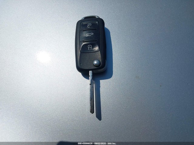 1VWDT7A31HC069071 Volkswagen tsi