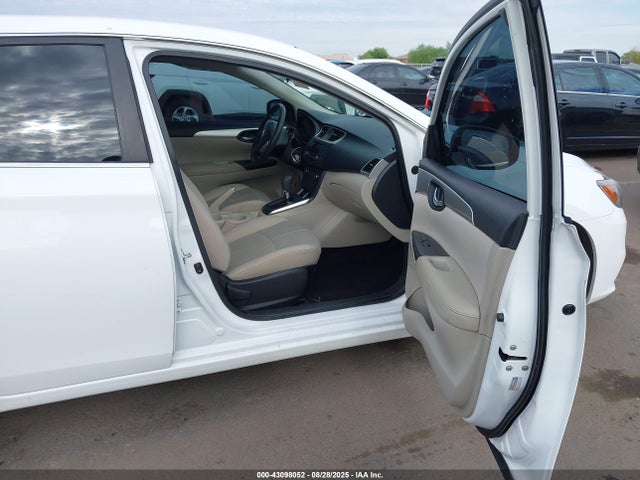 Nissan Sentra 2017 3N1AB7AP6HY225157 Image 5