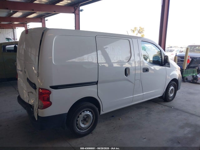 3N6CM0KN9HK713216 Nissan NV200