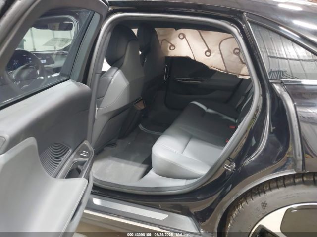 2023 LUCID AIR 50EA1PFA6PA009991 Photo 7