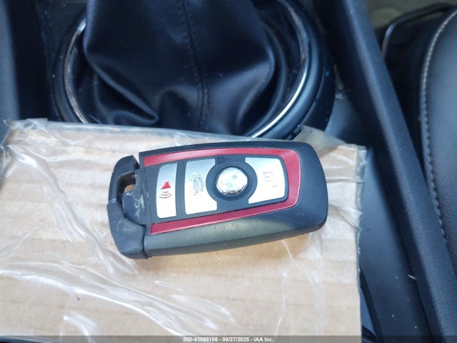 WMWLN5C59G2E06537 Mini Clubman