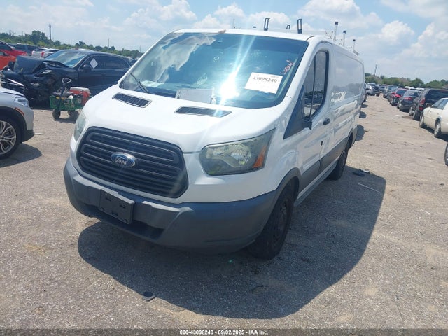 1FTNE1ZM6FKB04606 Ford 2015