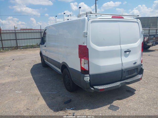 1FTNE1ZM6FKB04606 Ford 2015