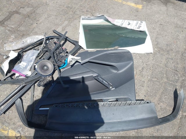 Volkswagen fsi 2018 1VWJM7A35JC040209 Image 12