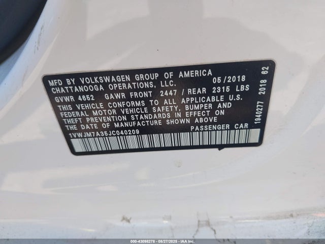 Volkswagen fsi 2018 1VWJM7A35JC040209 Image 9