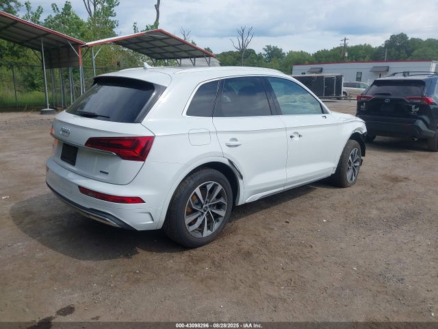 2021 AUDI Q5 WA1BAAFY0M2127179 Photo 3