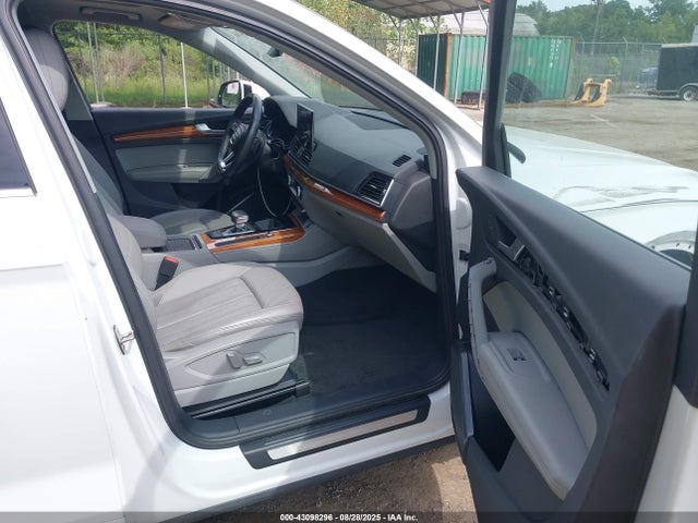 2021 AUDI Q5 WA1BAAFY0M2127179 Photo 4