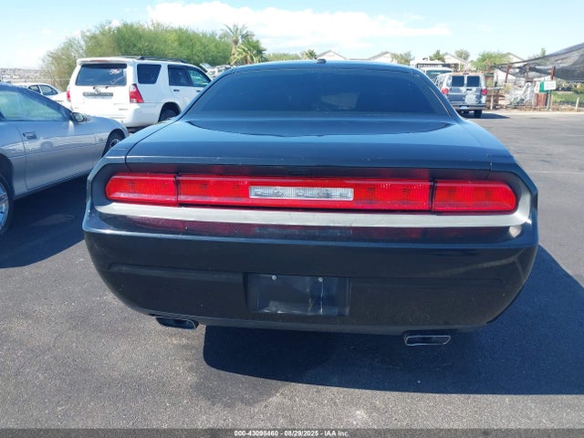 Dodge Challenger 2014 2C3CDYAG9EH306424 Image 16