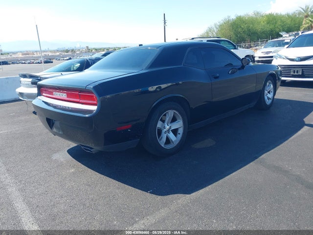 Dodge Challenger 2014 2C3CDYAG9EH306424 Image 4