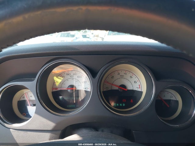 Dodge Challenger 2014 2C3CDYAG9EH306424 Image 7