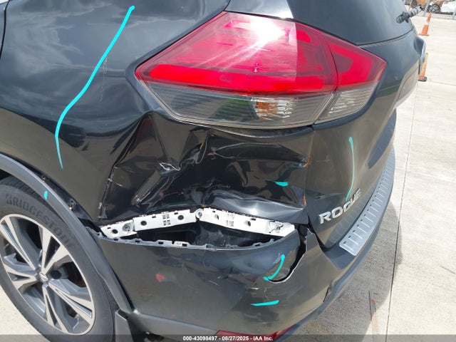 5N1AT2MTXHC759238 Nissan 2017