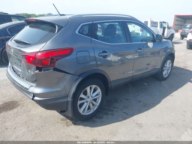 2018 NISSAN ROGUE SPORT JN1BJ1CR6JW291515 Photo 3