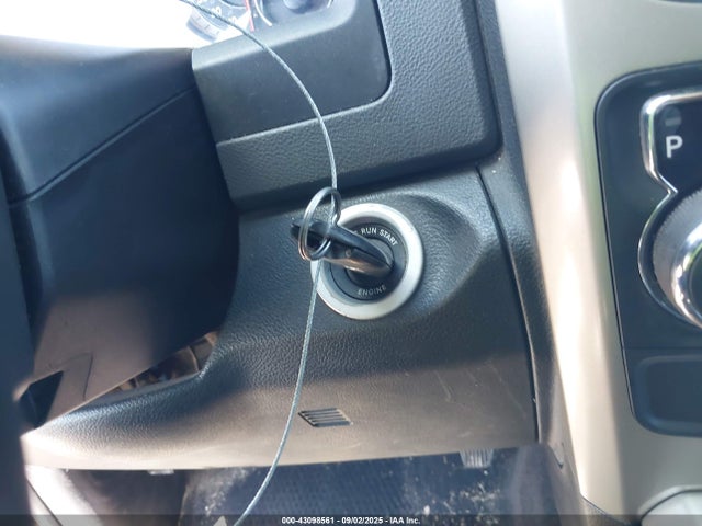 2015 RAM 1500 1C6RR6LT9FS522703 Photo 10