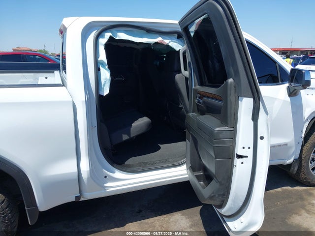 3GTUUBE81SG122221 GMC lz0