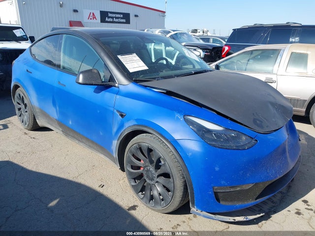 2022 TESLA MODEL Y 7SAYGDEF1NF314772 Photo 0