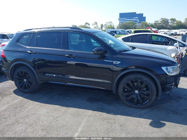 3VV3B7AX7LM132123 Volkswagen Tiguan