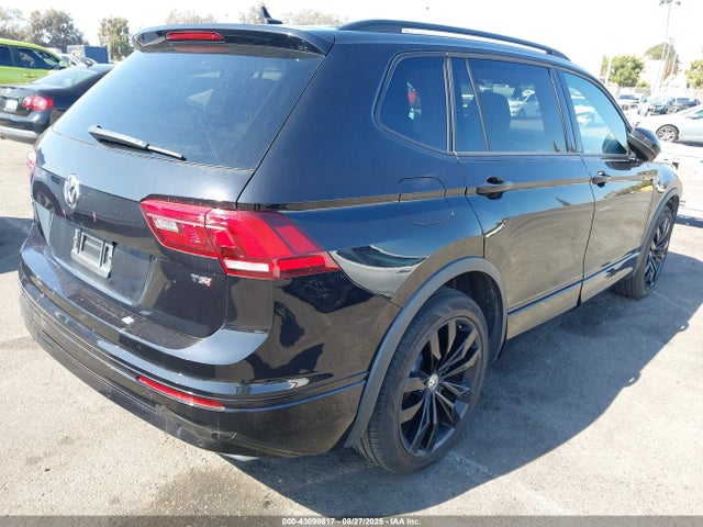 3VV3B7AX7LM132123 Volkswagen Tiguan