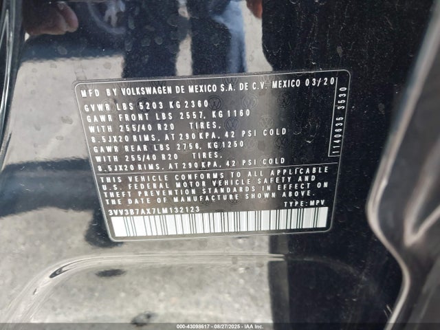 3VV3B7AX7LM132123 Volkswagen Tiguan
