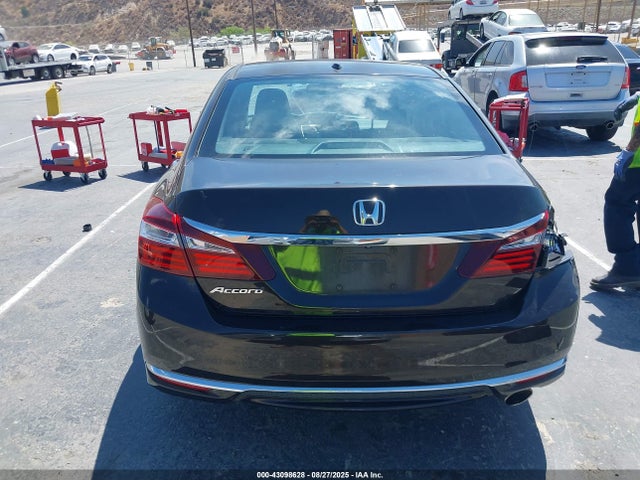 1HGCR2F9XHA159586 Honda k24w1