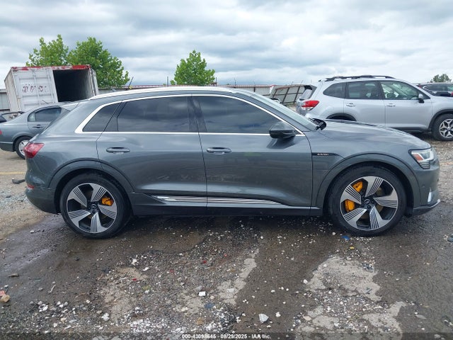 WA1VAAGEXKB007405 Audi E-Tron
