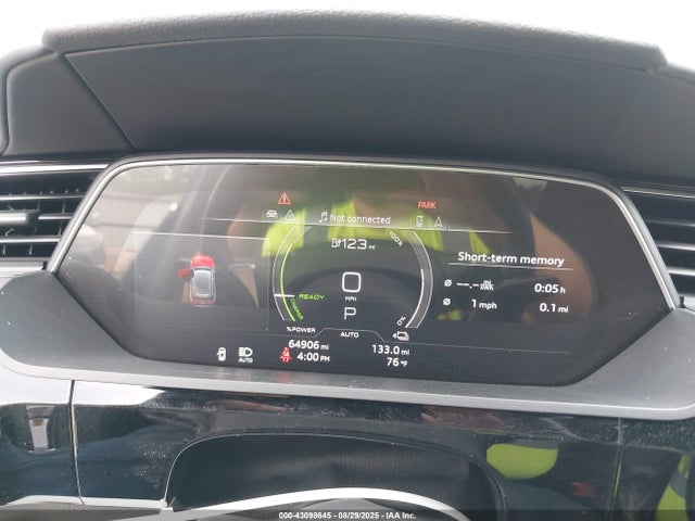2019 AUDI E-TRON WA1VAAGEXKB007405 Photo 6