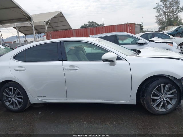 JTHBW1GGXH2145772 Lexus 2ar-fxe, 2jm