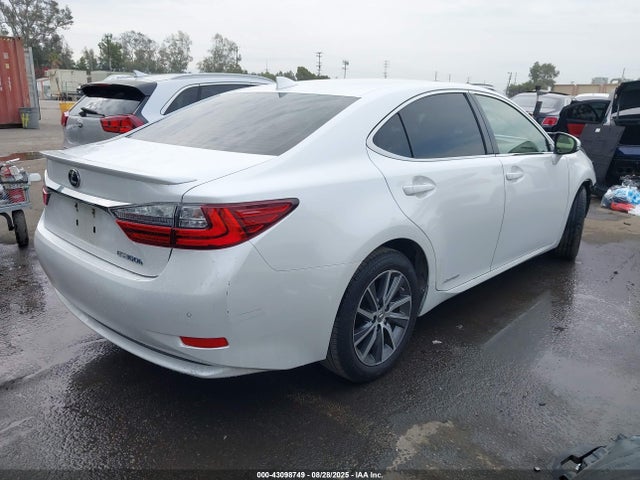 JTHBW1GGXH2145772 Lexus 2ar-fxe, 2jm