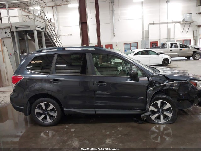 Subaru naturally aspirated u5 2017 JF2SJARC6HH543408 Image 14