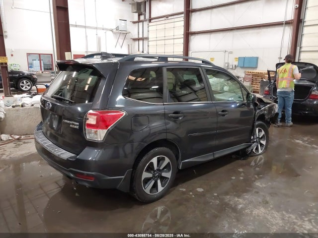 Subaru naturally aspirated u5 2017 JF2SJARC6HH543408 Image 4