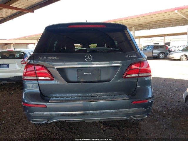 Mercedes-Benz om651 2016 4JGDA0EB4GA674550 Image 17